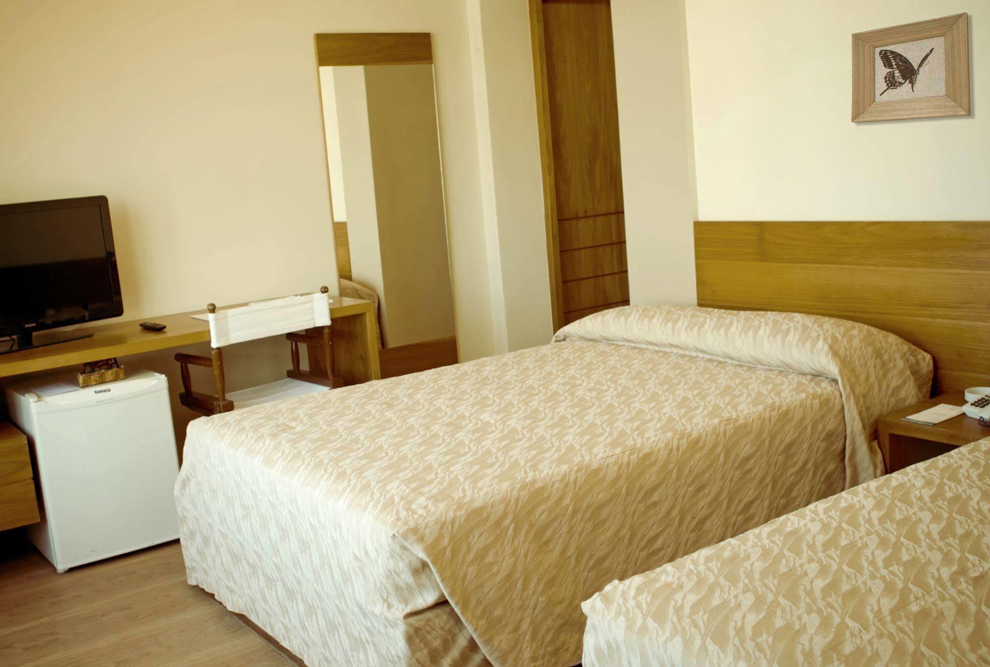 Magna Hotel
